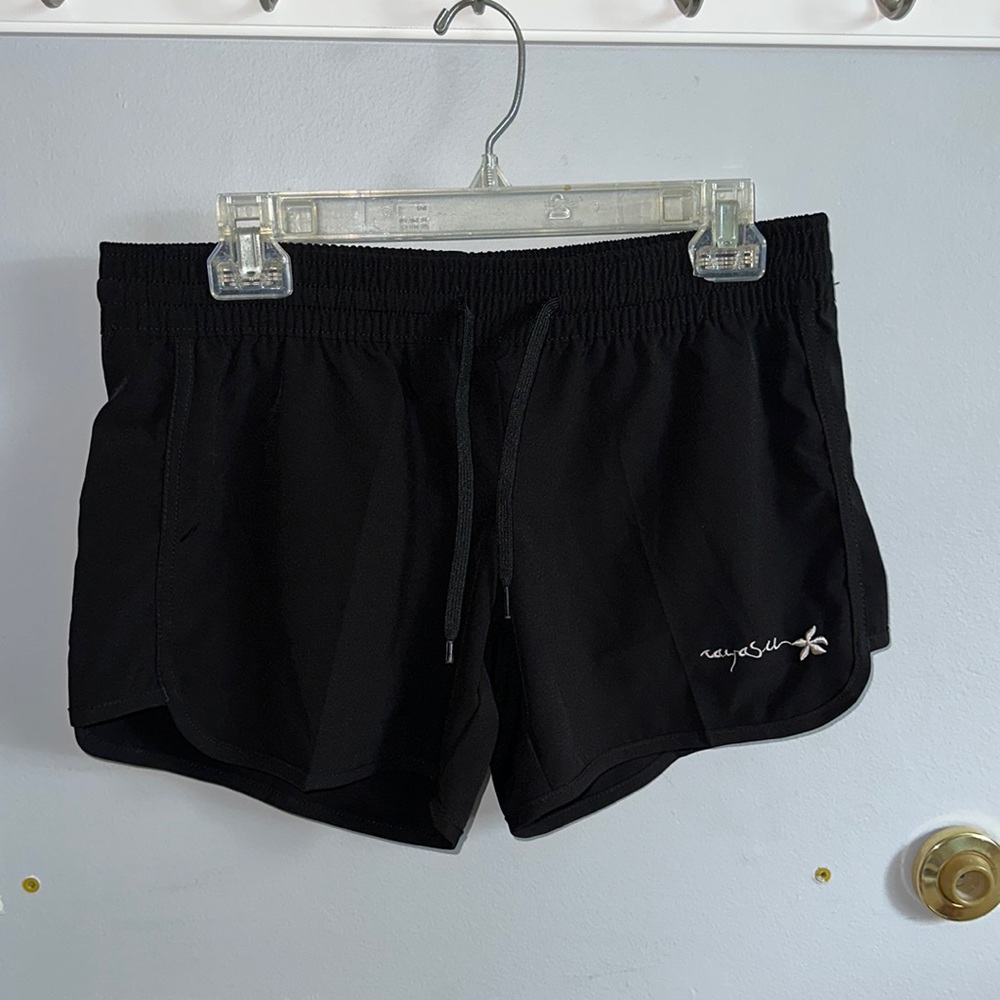 Black waterproof shorts from Raya Sun.